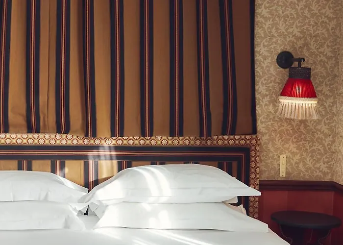 Bourg Tibourg - Marais Hotel