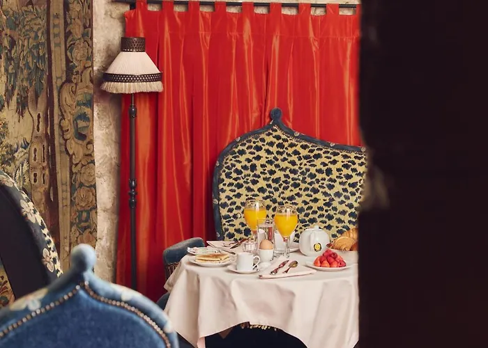Bourg Tibourg - Marais Hotel