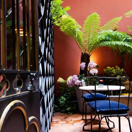 Hotel Du Bourg Tibourg Paris