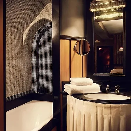 Bourg Tibourg - Marais Отель 4*