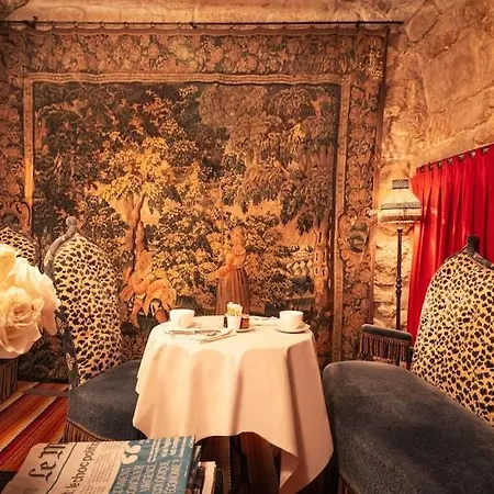 Отель Bourg Tibourg - Marais Париж