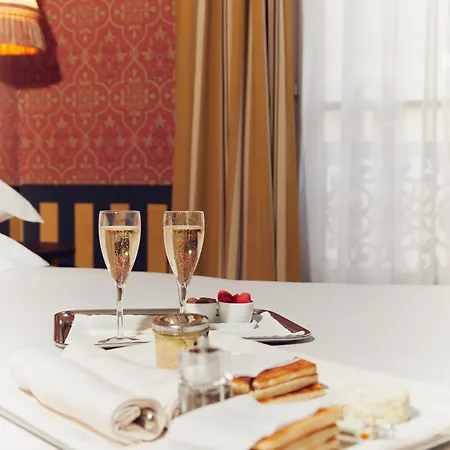 Hotel Du Bourg Tibourg Paris