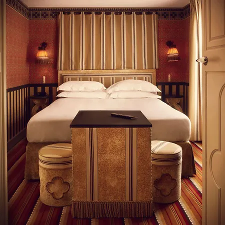 Hotel Bourg Tibourg - Marais 4*