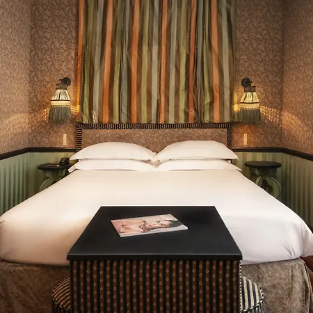 Bourg Tibourg - Marais Hotel