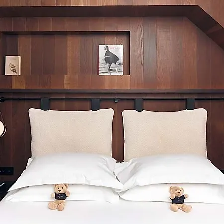 Bourg Tibourg - Marais 4*