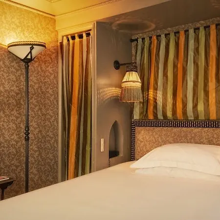 Hotel Du Bourg Tibourg Paris