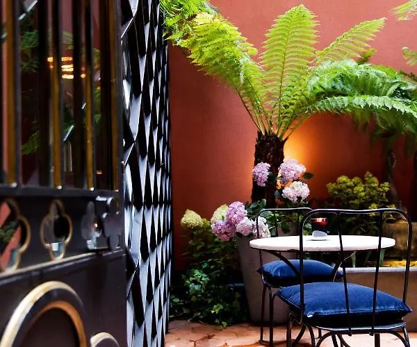 Hotel Du Bourg Tibourg Paris