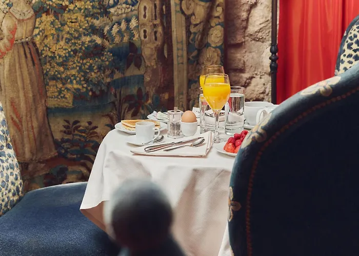 Du Bourg Tibourg Hotel 4*