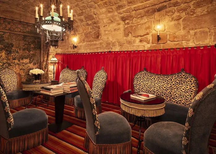 Du Bourg Tibourg 4* Paris