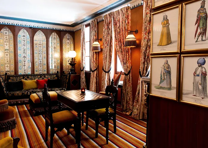 Du Bourg Tibourg Paris